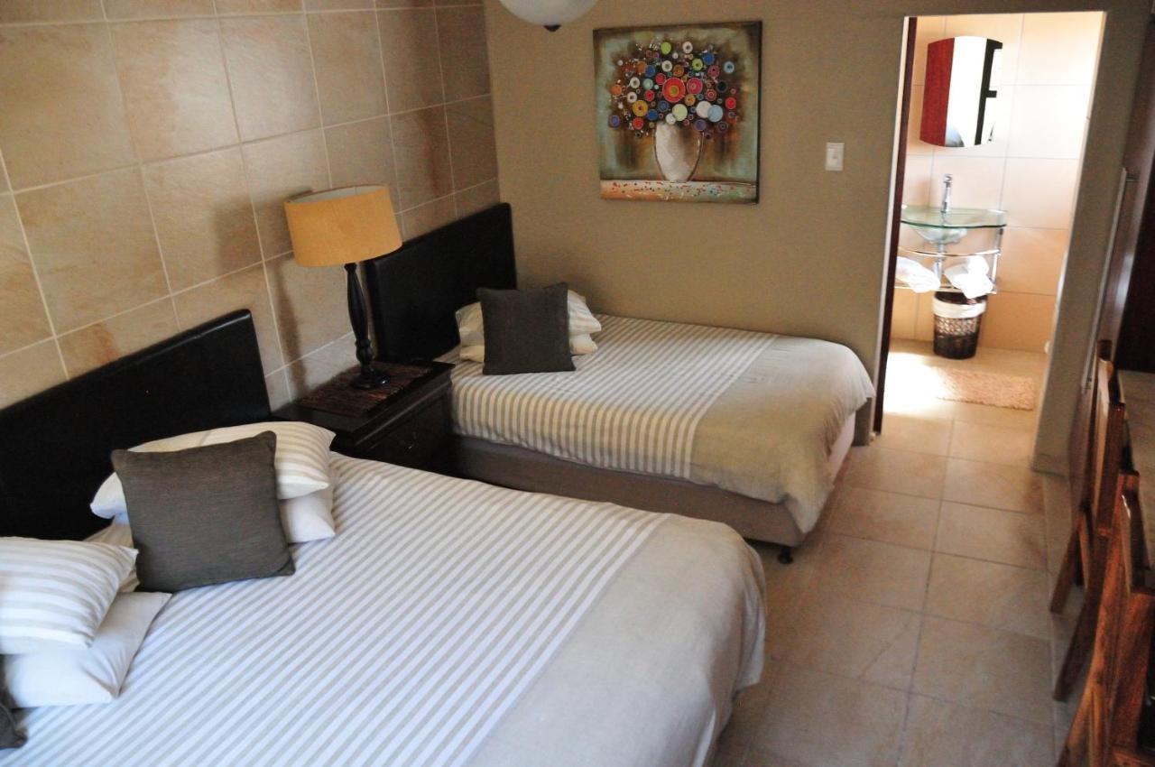 Mi Casa Guest House Uitenhage Eksteriør bilde